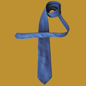 Vintage 1970s Moygashel Irish Linen Deep Blue Necktie by Rooster